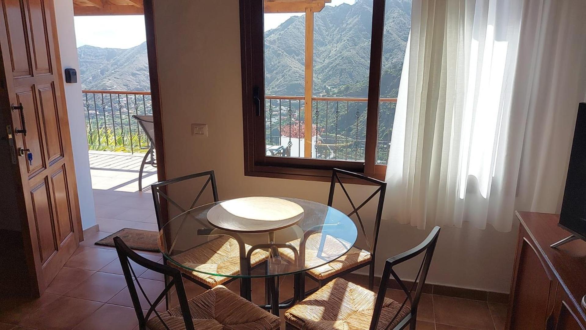 Casa La Sabina Roja 1 - Casa Con Impresionantes Vistas Sobre Hermigua Y El Mar Esterno foto